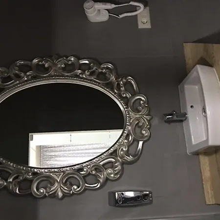 Just Style El Manico